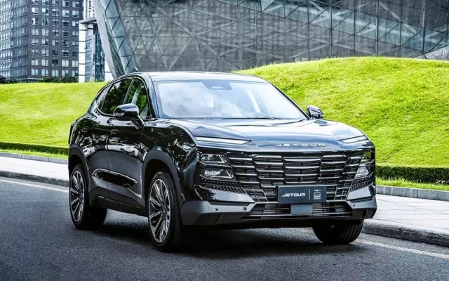 АвтоВАЗ поднял цены на Ладу Гранту. Прибавка до 119 000 рублей