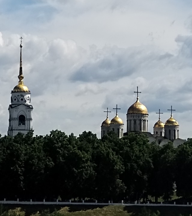 Кому коляску????