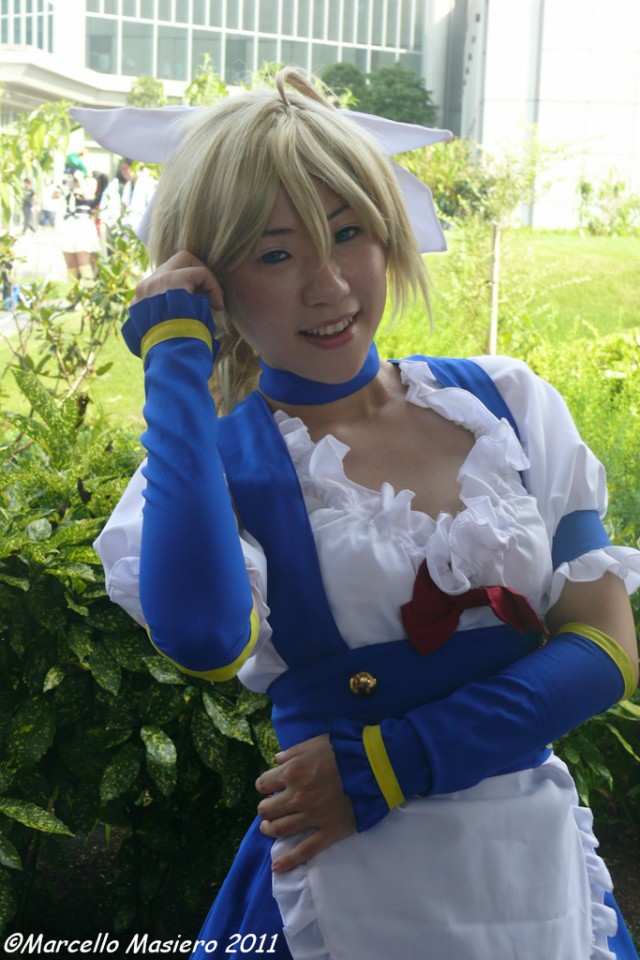 Девчонки с 80 Comiket'a ! (ну и немного парней)