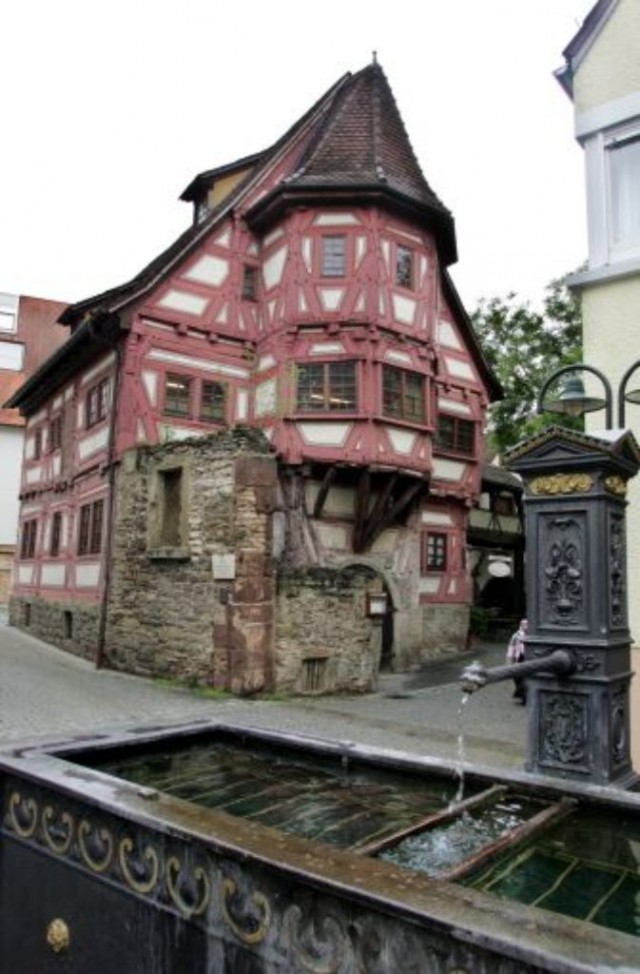 Германия. Несколько фотографий самых старых жилых домов