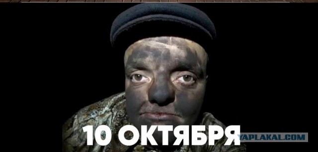 Сегодня завершен монтаж первого пролета железнодорожной части Крымского моста, заявил вице-премьер РФ Хуснуллин.