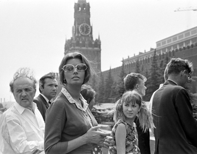 Интересные снимки известных людей 07.07.25