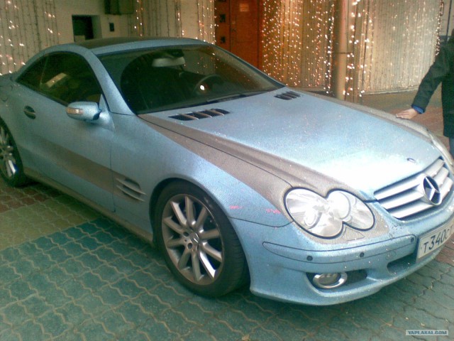 кристальный Mercedes