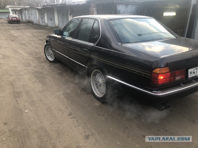 Снова рукожопство и BMW.