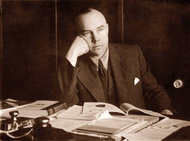 Боевые самолеты. Король истребителей, которого сбили свои