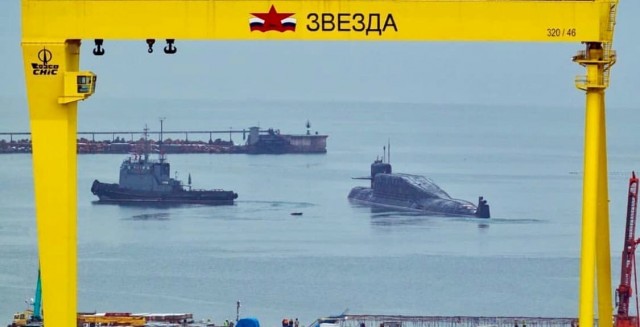 Подборка свежих фото российских подводных лодок в базах