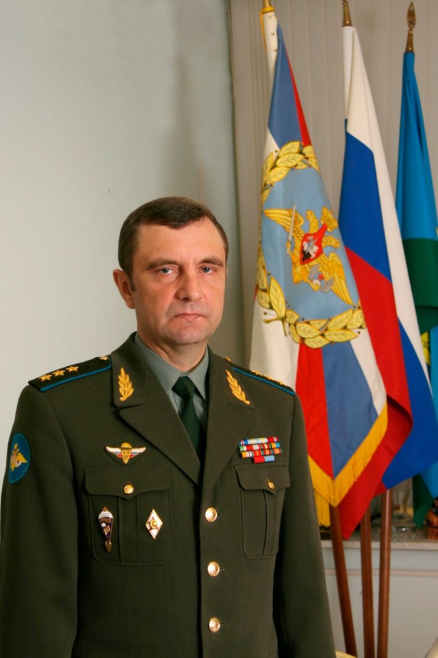 В Москве похитили жену бывшего первого заместителя министра обороны и командующего ВДВ Александра Колмакова