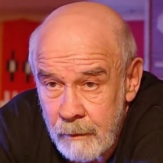 Марин Ле Пен приговорили к 4 годам лишения свободы за растрату средств Европарламента