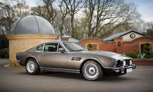 Все машины Джеймса Бонда: от Bentley до электрического Aston Martin