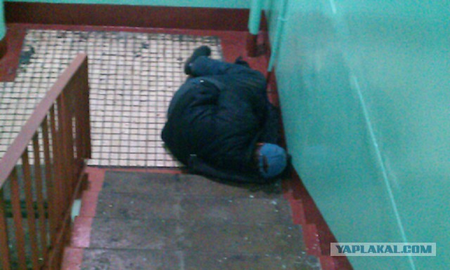 Спортзал в подъезде