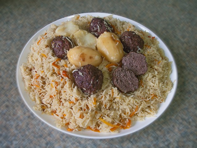 Плов с картошкой или с фрикадельками
