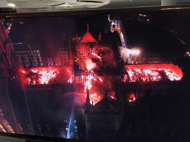 ⚡️В Соборе Парижской Богоматери произошёл пожар - AFP