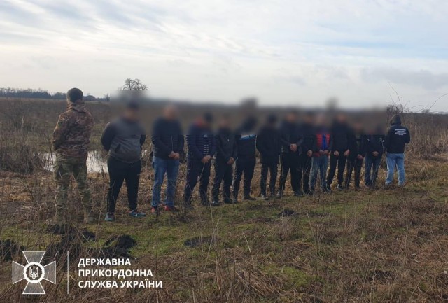 На границе задержана очередная группа беглецов