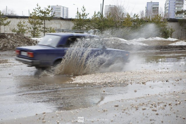 В плохих дорогах виноваты водители, заявил чиновник