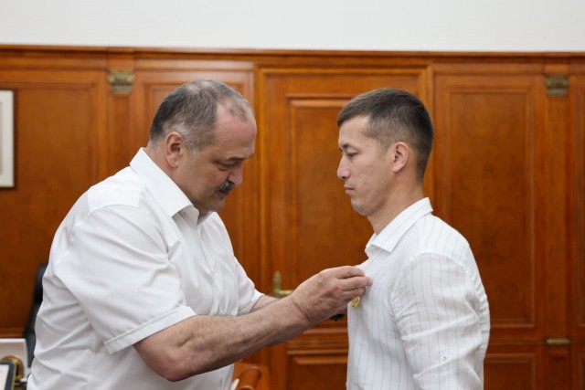 Подполковников отправили за решетку за сбор «дани» с бойцов СВО.