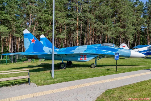 Музей авиации в Минске. Боевая авиация