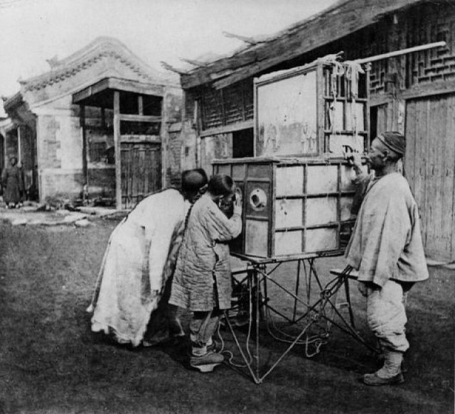История в фотографиях