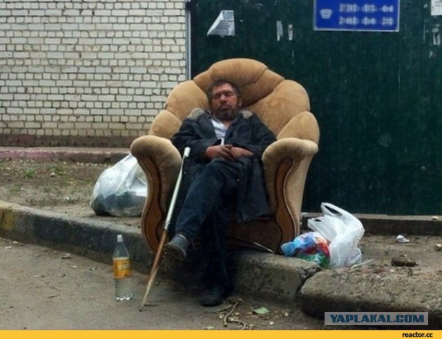 Молодые "миллионеры" доят лохов