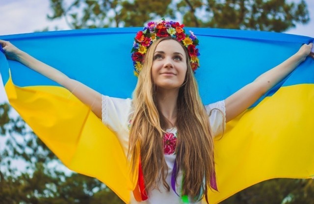 Украинские националисты начали марш в годовщину трагедии в Одессе