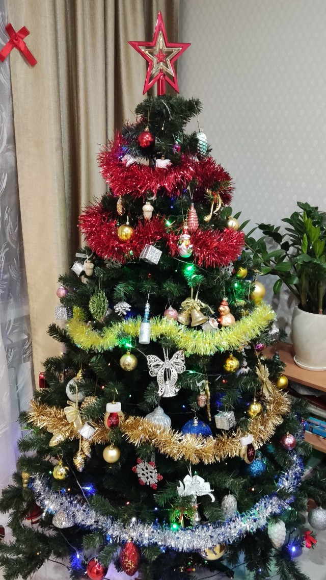 Выкладывайте свои елки!
