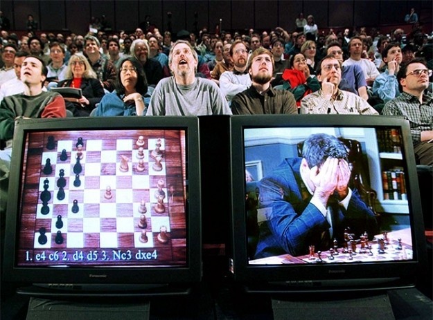 Шахматы: человек против компьютера