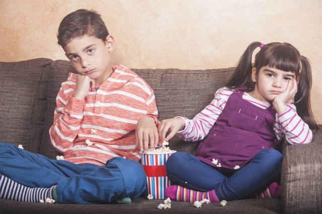 Unitree робот осваивает ролики и коньки.