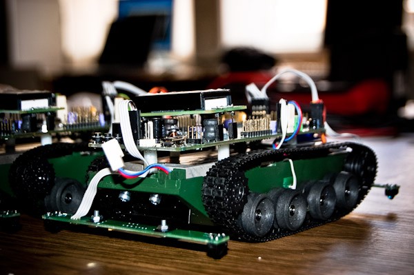Роботы-танки vs студенты-програмисты