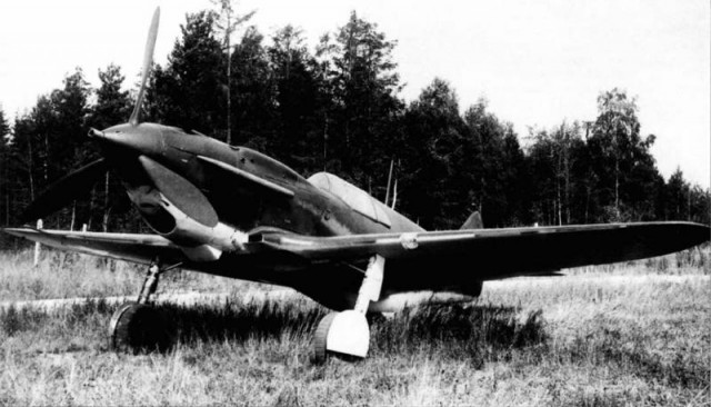 Боевые самолеты. Эволюция истребителя-штурмовика