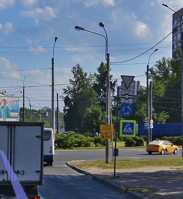 ПДД поменяли - круговое движение!