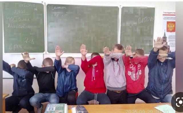 Дети вне политики, говорили они...