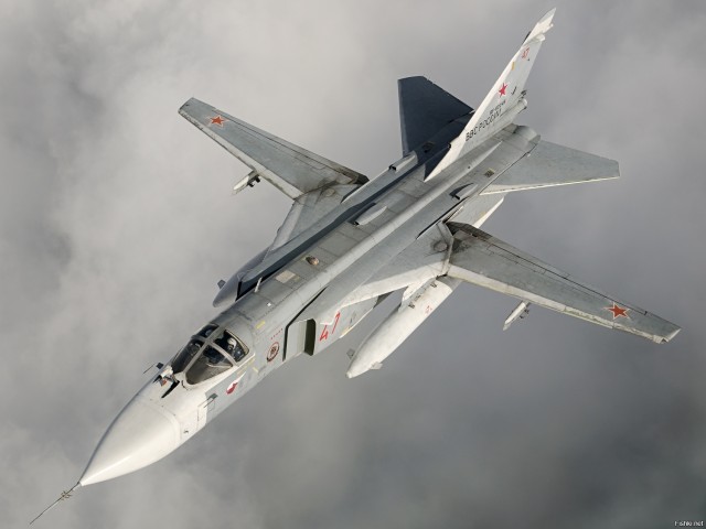 Силы ПВО уничтожили два украинских Су-24, атаковавших Феодосию