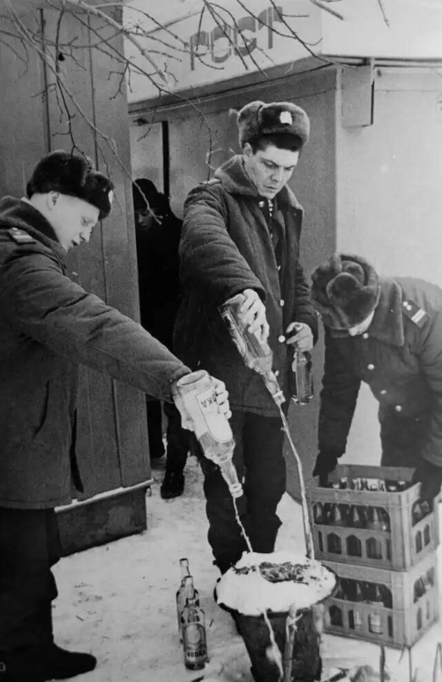 Смешал, но не взбалтывал: 30.12.23