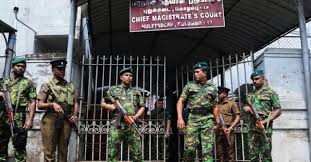 На Шри-Ланке мужчина представился адвокатом и застрелил подозреваемого