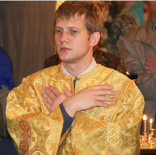 Кировский парк демонтировал ворота «Врата в лес» после возмущения Бориса Корчевникова