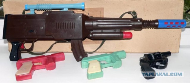 История игрушек: что произошло с развлечениями нашего детства и компаниями, которые ими занимались