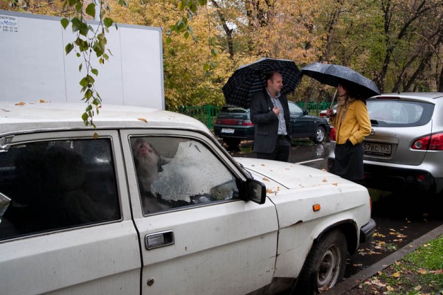 Полгода в запертой машине