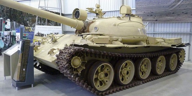 Иранские «Чифтены» против иракских Т-62