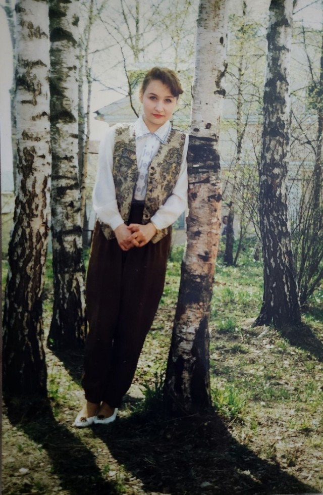 Девчата из 90-х и 00-х