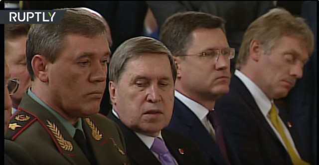 Песков уснул во время выступления Эрдогана
