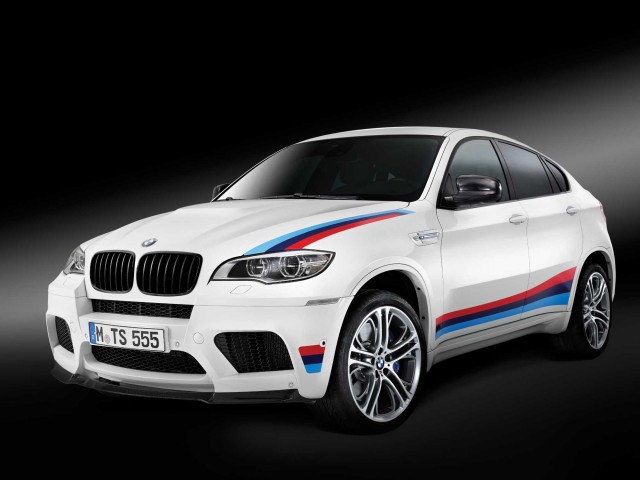 Разукрасили BMW