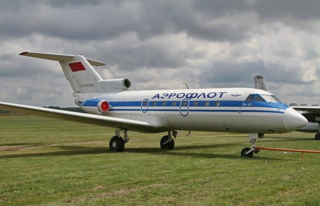 Як-40 – советский самолёт-работяга, что служит верой и правдой до сих пор