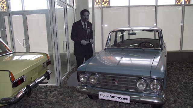 Экскурсия по автодрому трассы формулы-1 в Сочи.