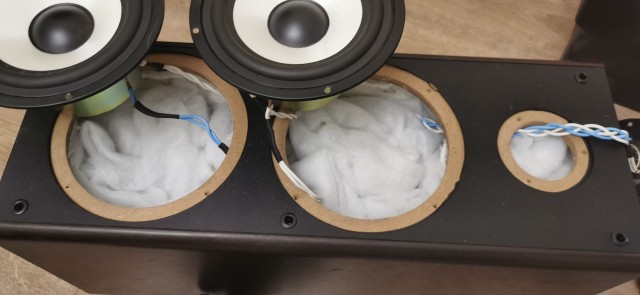 Я сделяль: "Microlab Solo-3"