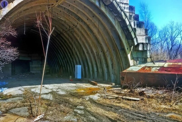 Заброшенный военный аэродром "Переяславка" в 40 км от границы с Китаем