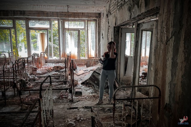 Детство, украденное мирным атомом. Заброшенный с 1986 года детский сад в Припяти