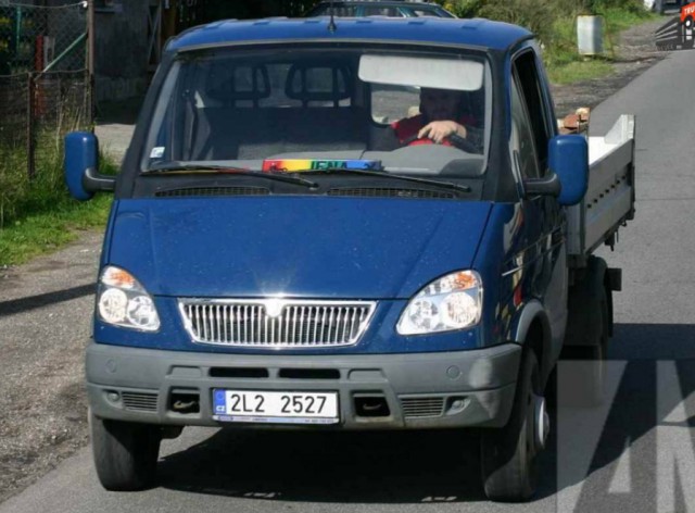 Наш автопром за последние 27 лет. Чего же мы добились? Россия сильная страна или же дешевая рабочая сила