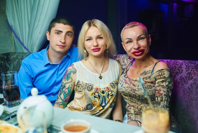 Гламура не будет
