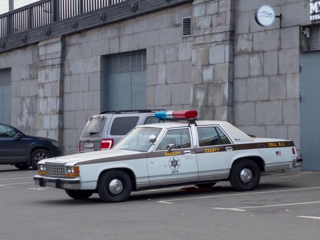 Интерцепторы: прошлое и настоящее полицейских автомобилей США