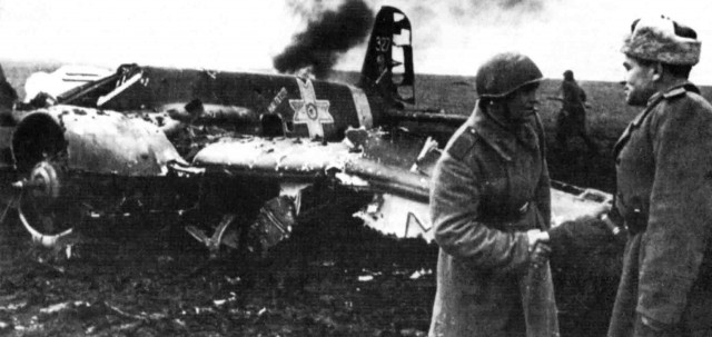 Henschel Hs-129. "Летающий танк" Гитлера. Часть 2. Боевое применение.