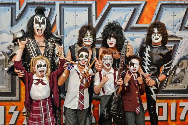 KISS-подробное жизнеописание